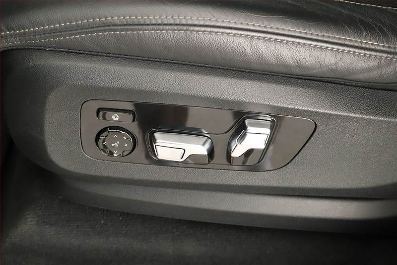 BMW X5 (2022) xDrive40i - fotka 9 z 21