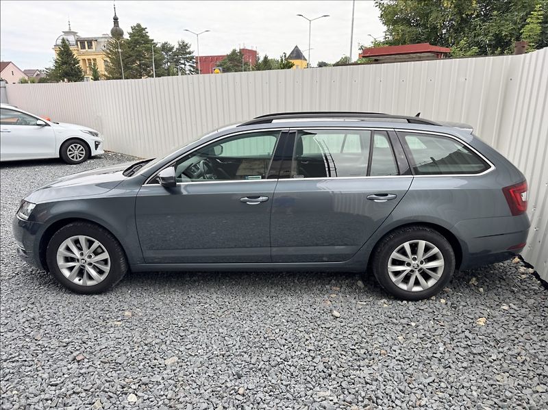 Škoda Octavia 1,5 TSI STYLE DPH 1maj původČR - fotka 4 z 50