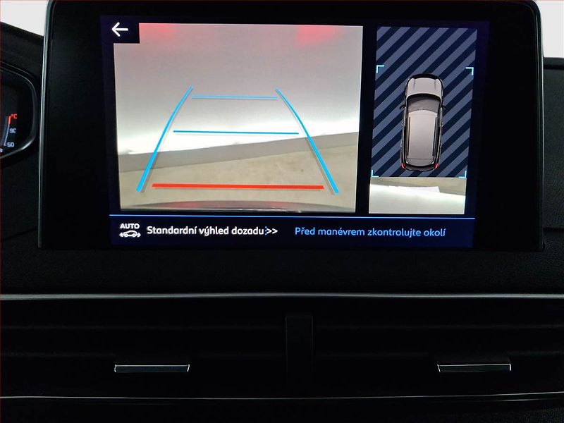 Peugeot 3008 (2017) 1.2 PureTech, Automat, Kůže - fotka 20 z 20