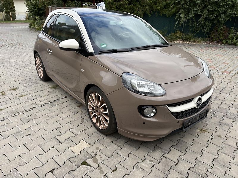 Opel Adam (2013) cappucino/white edition - fotka 3 z 32