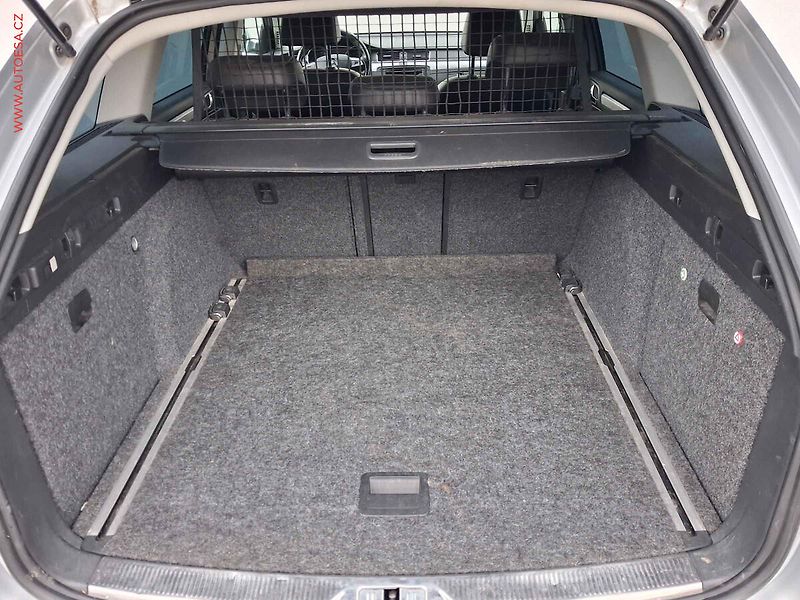 Škoda Superb (2014) 2.0 TDi, Elegance, DSG, bixen - fotka 7 z 18