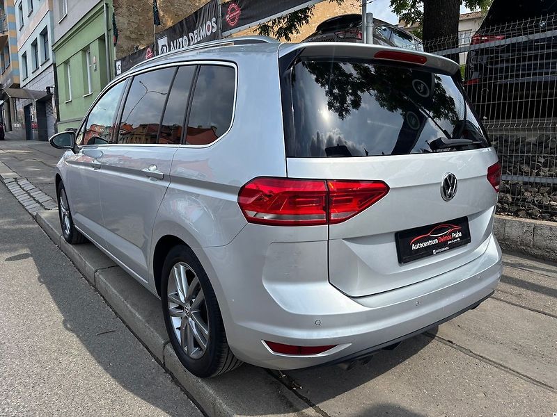 Volkswagen Touran 2.0TDi/2017/7MÍST.MAN6.110KW-Z - fotka 4 z 50