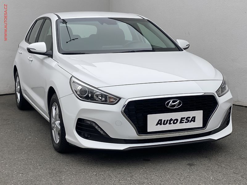 Hyundai i30 (2020) 1.6CRDi, ČR, Comfort - fotografie inzerátu