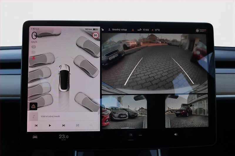 Tesla Model 3 (2019) Long Range 4WD 78kWh, SoH 85% - fotka 16 z 20