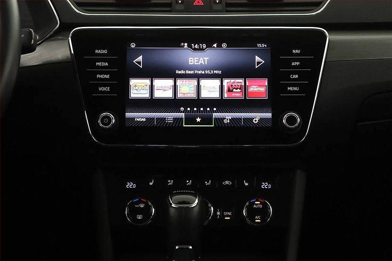 Škoda Superb (2024) Style 1.5 TSI - fotka 9 z 16