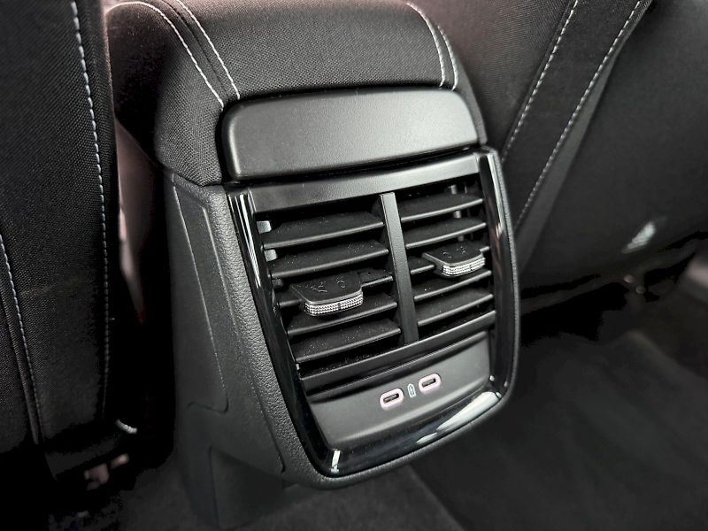 Škoda Scala (2025) 1.5 TSI 110kW DSG Monte Carlo - fotka 27 z 35