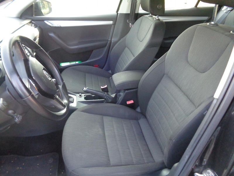 Škoda Octavia 2,0 TDI - fotka 13 z 13