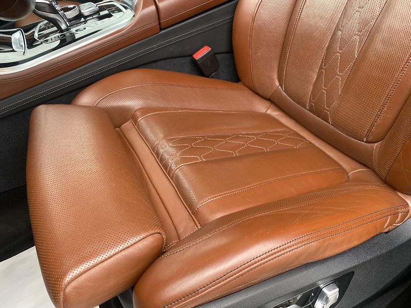 BMW X5 M50XD 4x4 400PS CZ DPH FULL 1A - fotka 100 z 171