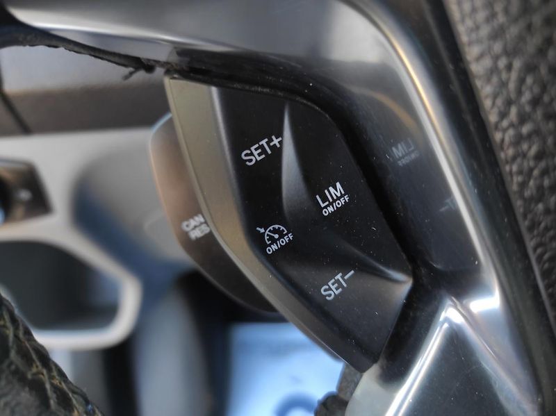 Ford Transit 2,0TDCi 7 míst, L3,ČR,Tempomat - fotka 14 z 24