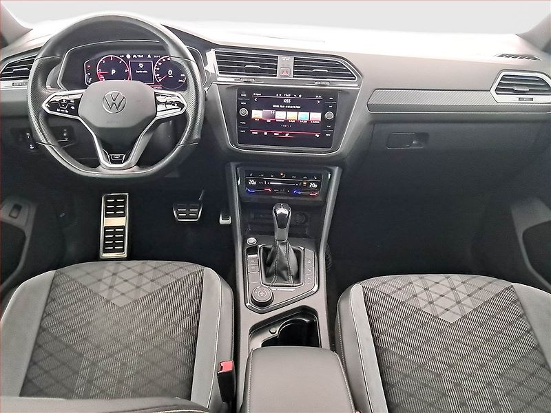 Volkswagen Tiguan (2021) R-Line 2.0 TDI - fotka 8 z 18