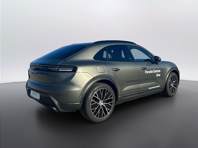 Porsche Macan (2026) 4S - fotka 5 z 30