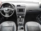 Škoda Octavia (2011) 2.0TDi 4x4, ČR, L&K, TZ - náhled 8