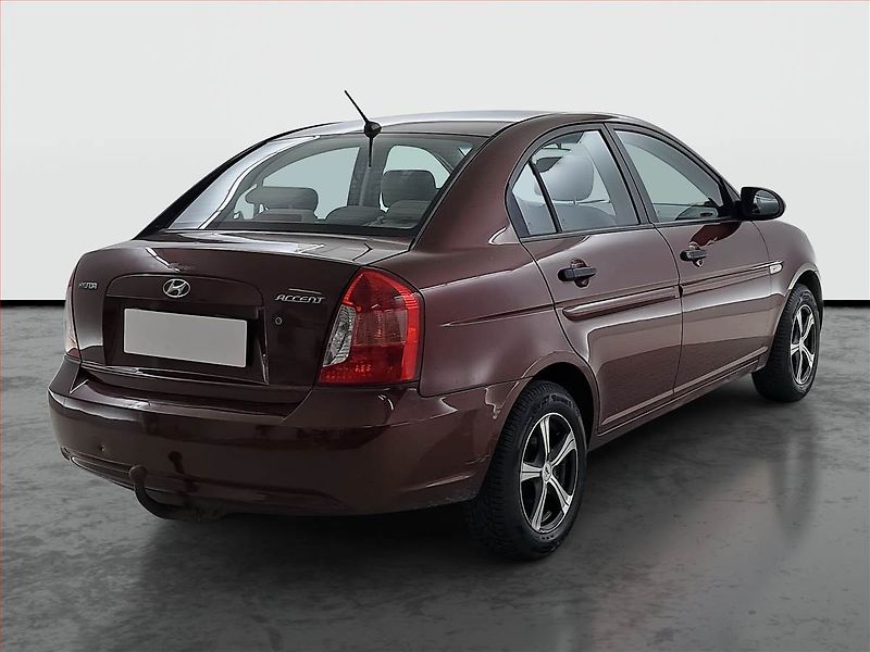 Hyundai Accent (2009) 1.4i, nová STK, Tažné - fotka 5 z 16