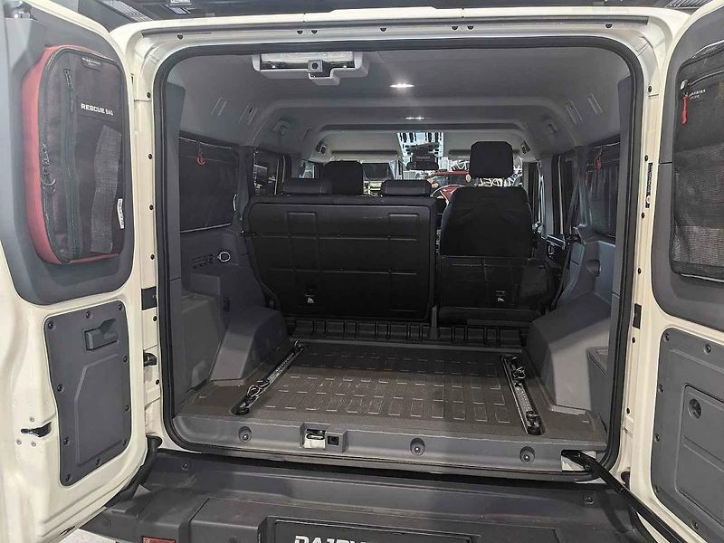 Na Caravaningu se představily expediční speciály, které zvládnou projet i Saharou