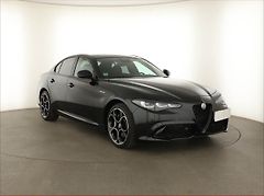 Alfa Romeo Giulia (2024) 2.0 Turbo - fotografie inzerátu