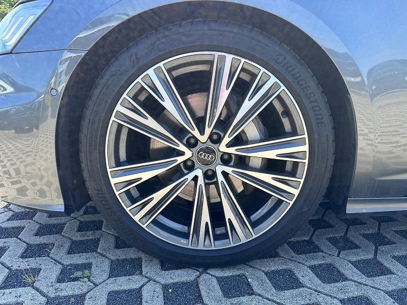 Audi A6 3,0 TDI Quattro 210kW S line - fotka 17 z 17
