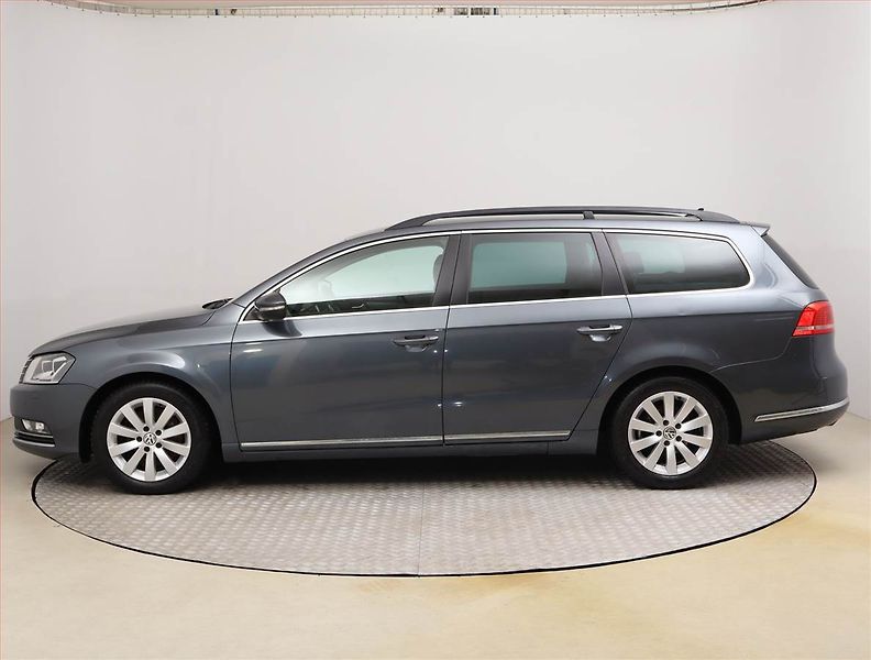 Volkswagen Passat (2013) Comfortline 2.0 TDI - fotka 3 z 20