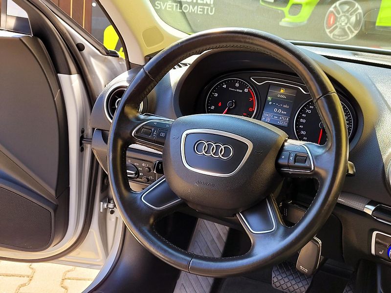 Audi A3 1,4TFSi S-tron, ROZVODY,SERV  - fotka 29 z 52