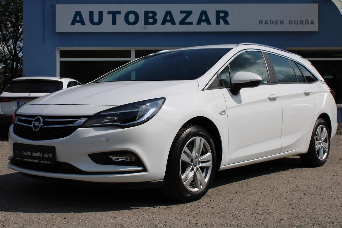 Opel Astra 1,6 CDTi  AUTOMAT,DPH,TAŽNÉ