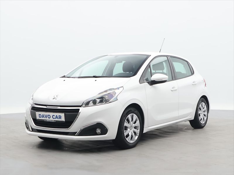 Peugeot 208 1,2 PureTech Klima CZ 1.Maj. - fotka 3 z 32