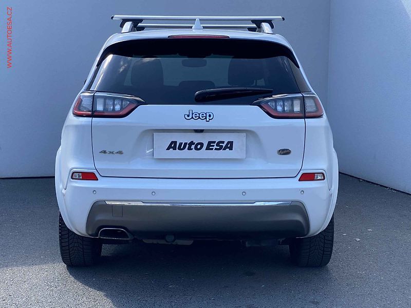 Jeep Cherokee (2019) 2.2 CRD 4x4, 2.maj,ČR - fotka 5 z 20