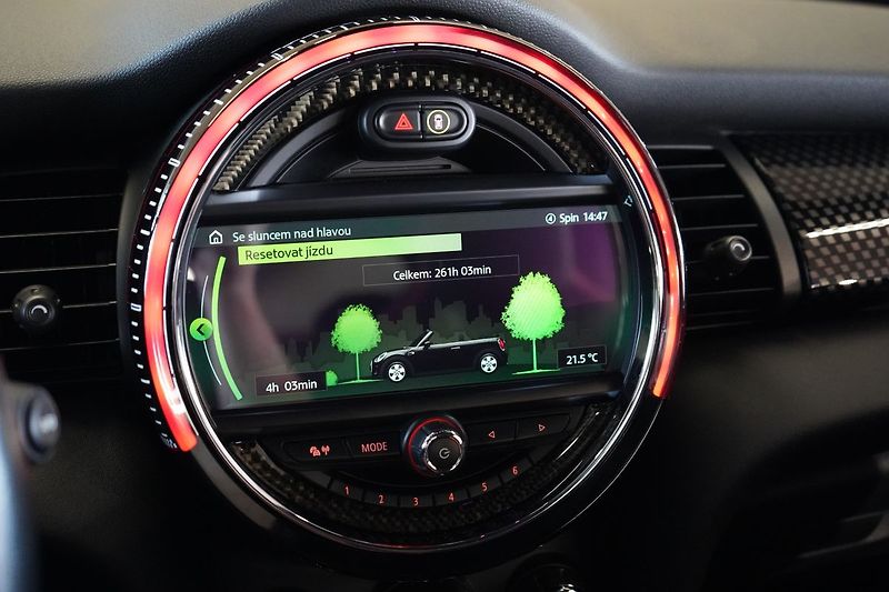 Mini Cooper JCW Cabrio, ACC, H/K, HUD - fotka 34 z 43