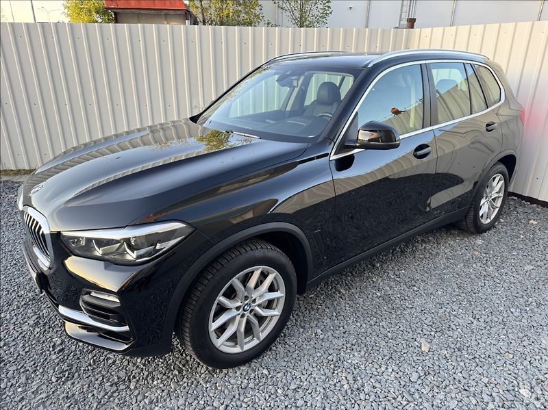 BMW X5 3,0 xDrive 30d DPH 1.maj. ČR - fotka 5 z 50