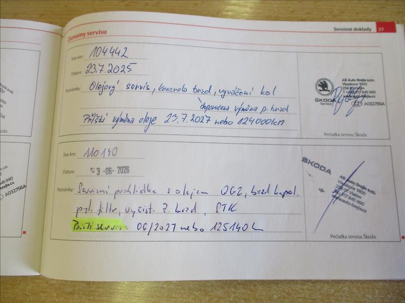 Škoda Fabia 1,2 TSI, klima, servis, tažné, - fotka 45 z 45