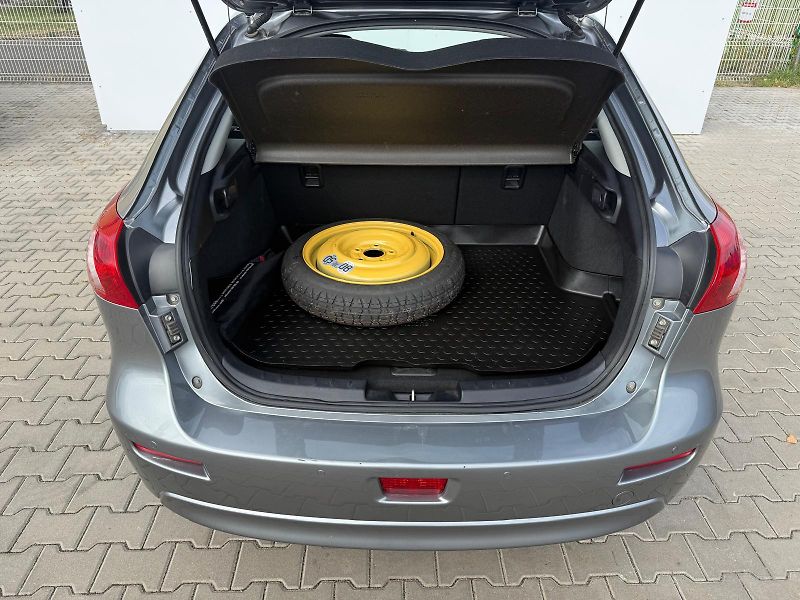 Mitsubishi Lancer 1.6i 86kW LPG - fotka 10 z 28