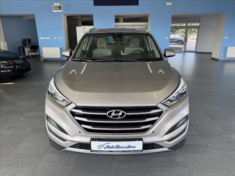 Hyundai Tucson 1,7   CRDI,64tkm,ČR,SERVISKA - fotka 2 z 25
