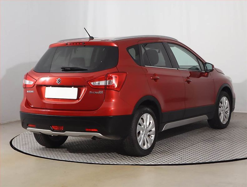 Suzuki SX4 S-Cross (2016) 1.0 BoosterJet, Serv.kniha - fotka 5 z 16