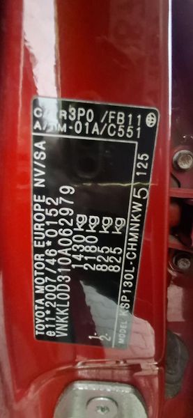 Toyota Yaris 1.0 VVT-i 51 kw - fotka 29 z 33