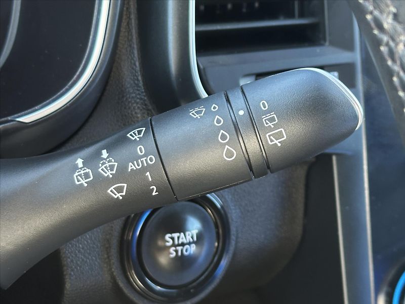 Renault Koleos 2,0 dCi 177k 4x4 Energy Intens - fotka 21 z 39