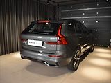 Volvo XC60 2,0 B5 AWD Plus BLIS,Bezklíč - náhled 4