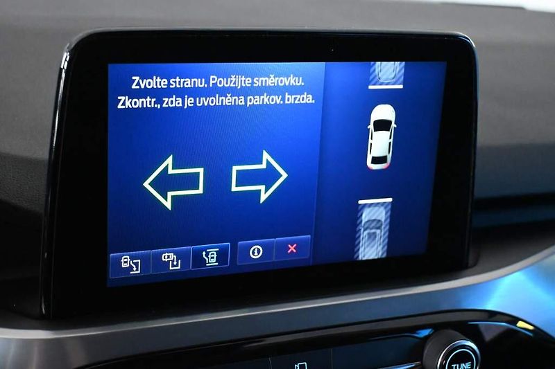 Ford Kuga (2022) 2.0 LED ACC VIRTUAL Tažné Kame - fotka 22 z 37