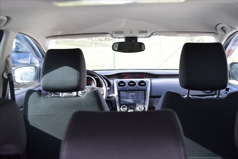 Mazda CX-7 2,2 CD 127KW VÝHŘEV KLIMA ALU - fotka 15 z 45