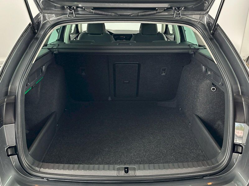 Škoda Octavia (2025) Combi 1.5TSI 110kW Selection - fotka 25 z 28