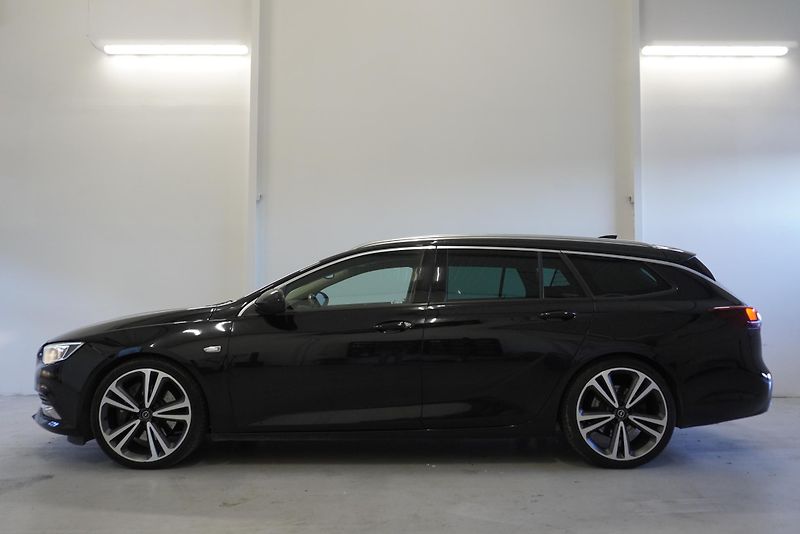 Opel Insignia (2017) INSIGNIA  2,0T154kW SPORTS 4x4 - fotka 8 z 30
