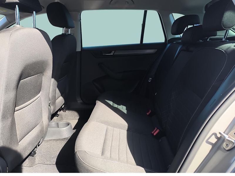 Škoda Rapid Spaceback StylePlus 1.0TSI . - fotka 22 z 24