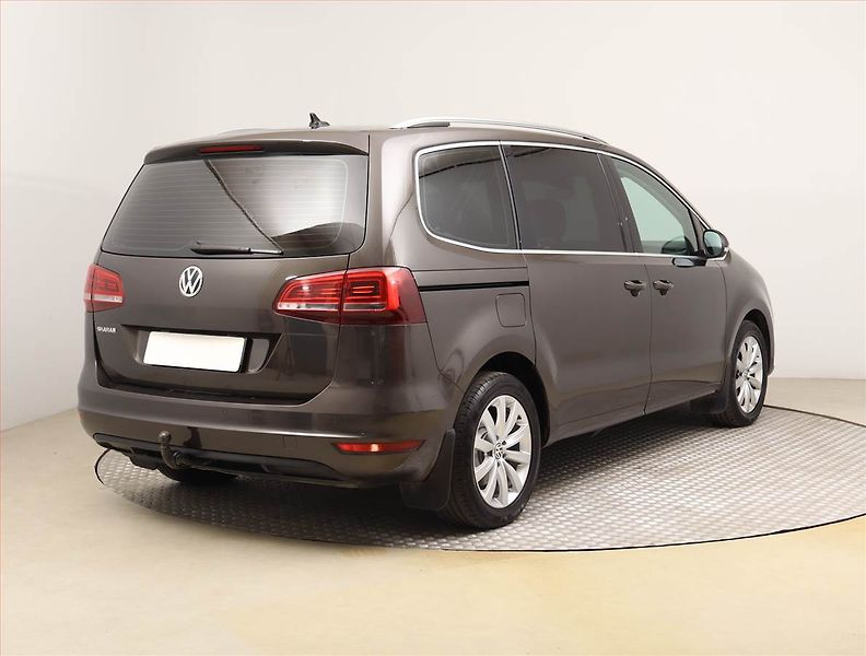 Volkswagen Sharan (2020) 1.4 TSI - fotka 5 z 22