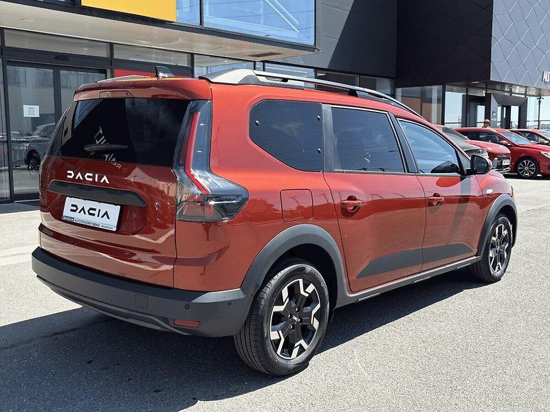 Dacia Jogger (2026) Journey TCe 110 7 míst - fotka 4 z 10