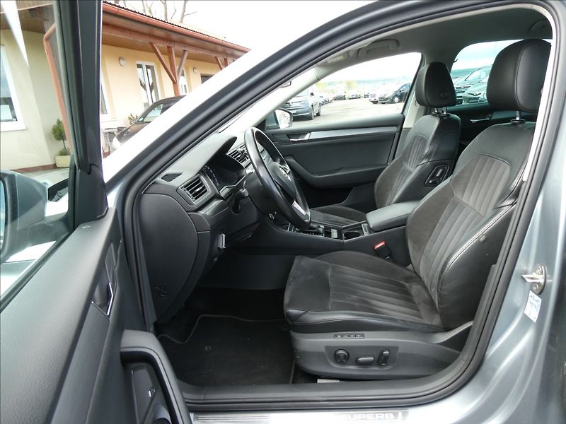 Škoda Superb 2,0 TDi STYLE DSG, 2x kola, ČR - fotka 20 z 43