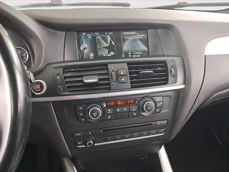 BMW X3 (2013) M Sport xDrive20d, 4X4 - fotka 12 z 19