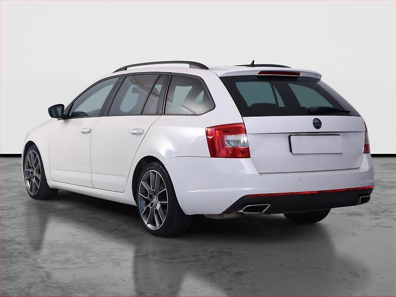 Škoda Octavia (2016) RS 2.0 TDI, Automat, Kůže - fotka 4 z 22
