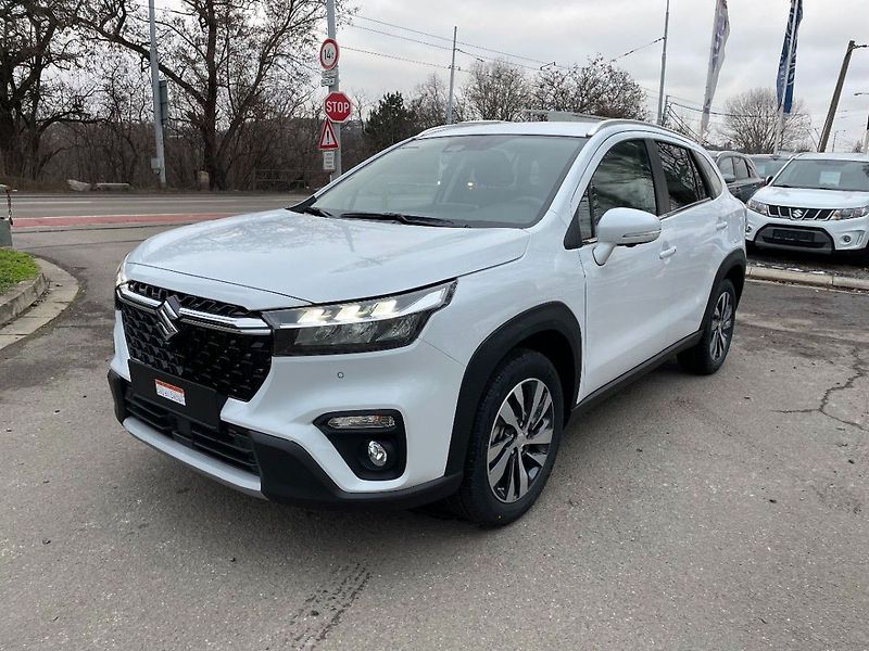 Suzuki S-Cross 4x4 Elegance - fotka 2 z 6