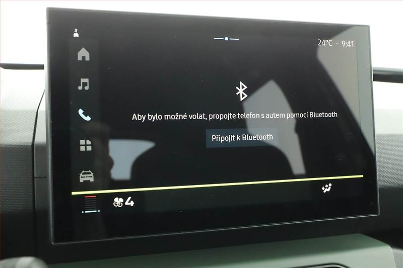 Dacia Spring (2025) Electric 65 (27 kWh), SoH 96% - fotka 16 z 19
