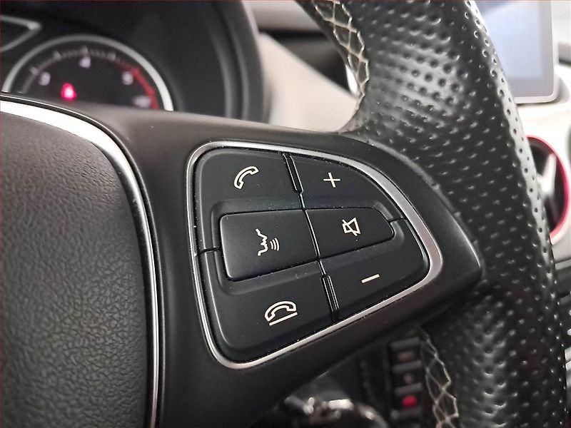 Mercedes-Benz Třídy B (2015) B 200 CDI, 4X4, Automat, Kůže - fotka 16 z 19