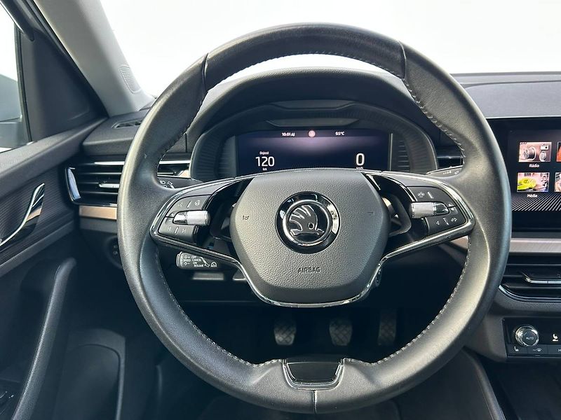 Škoda Kamiq (2023) 1.5 TSI 110kW TAŽNÉ - fotka 6 z 29
