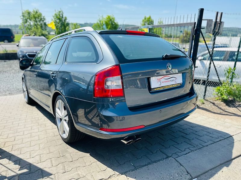 Škoda Octavia (2011) 2.0TSi RS NAVI, GARANCE KM - fotka 4 z 15