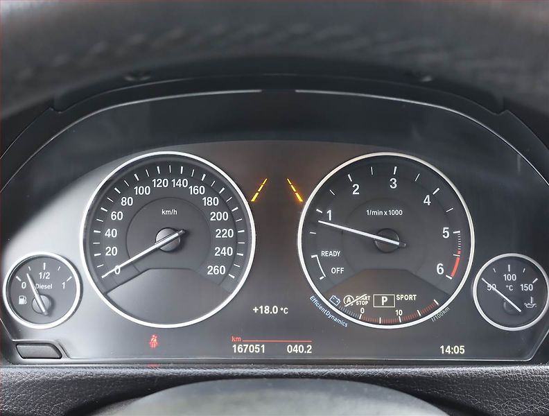 BMW Řada 3 (2019) 318 d, Automat, Serv.kniha - fotka 11 z 19